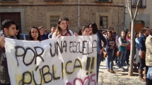 manifestacio_estudiants_segovia_www.teinteresa.es/castilla-y-leon/segovia